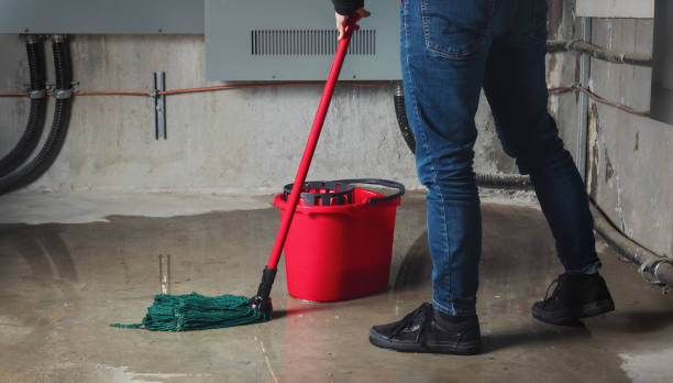 Water damage restoration process in CA